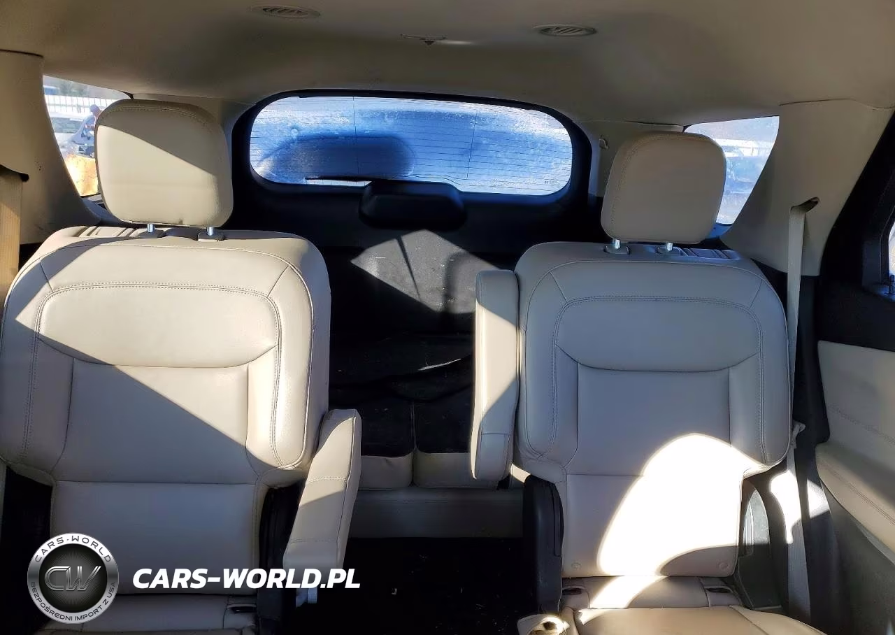 2023 Ford Explorer Xlt VIN:1FMSK8DH1PGB09372 - 10