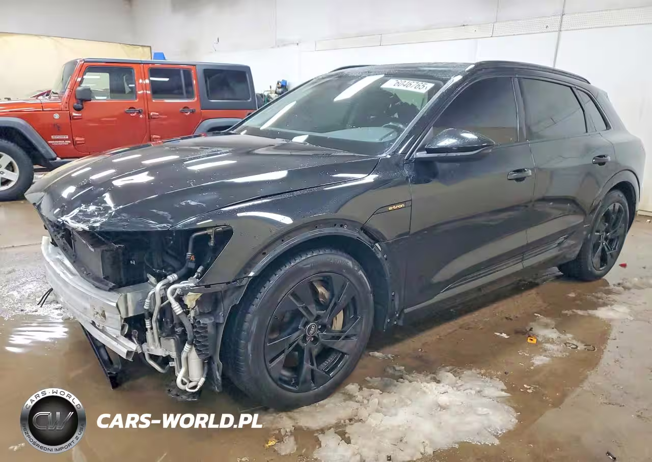 2022 Audi E-Tron Premium