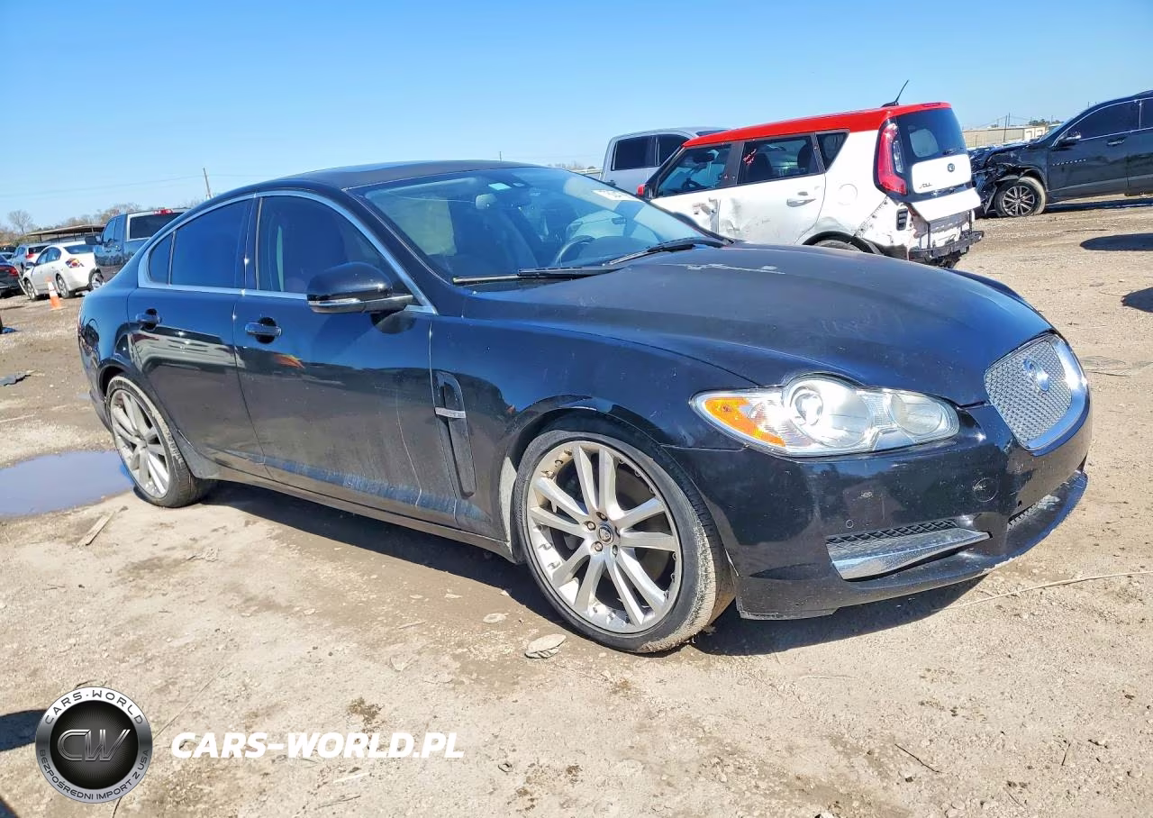 2010 Jaguar Xf Premium VIN:SAJWA0GB7ALR73604 - 4