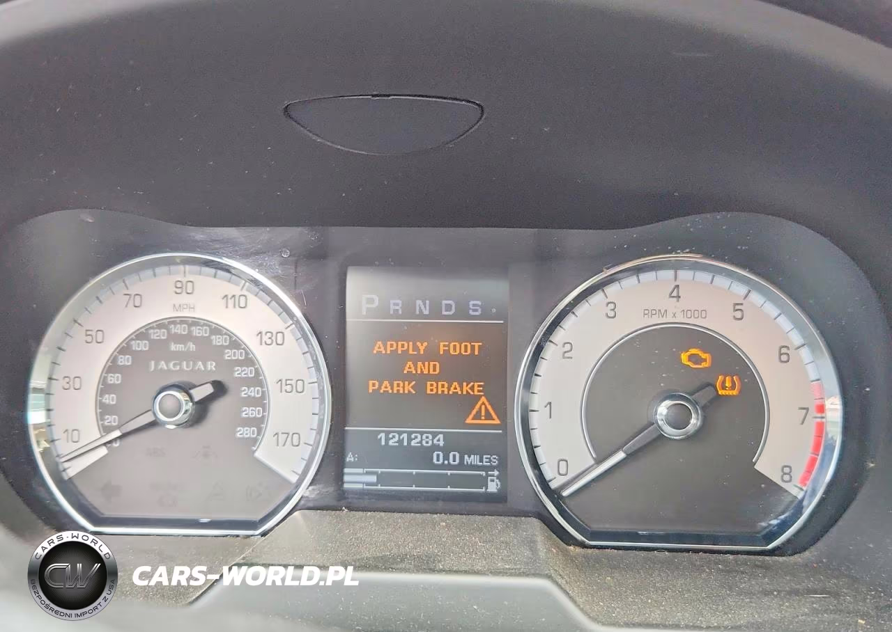 2010 Jaguar Xf Premium VIN:SAJWA0GB7ALR73604 - 9