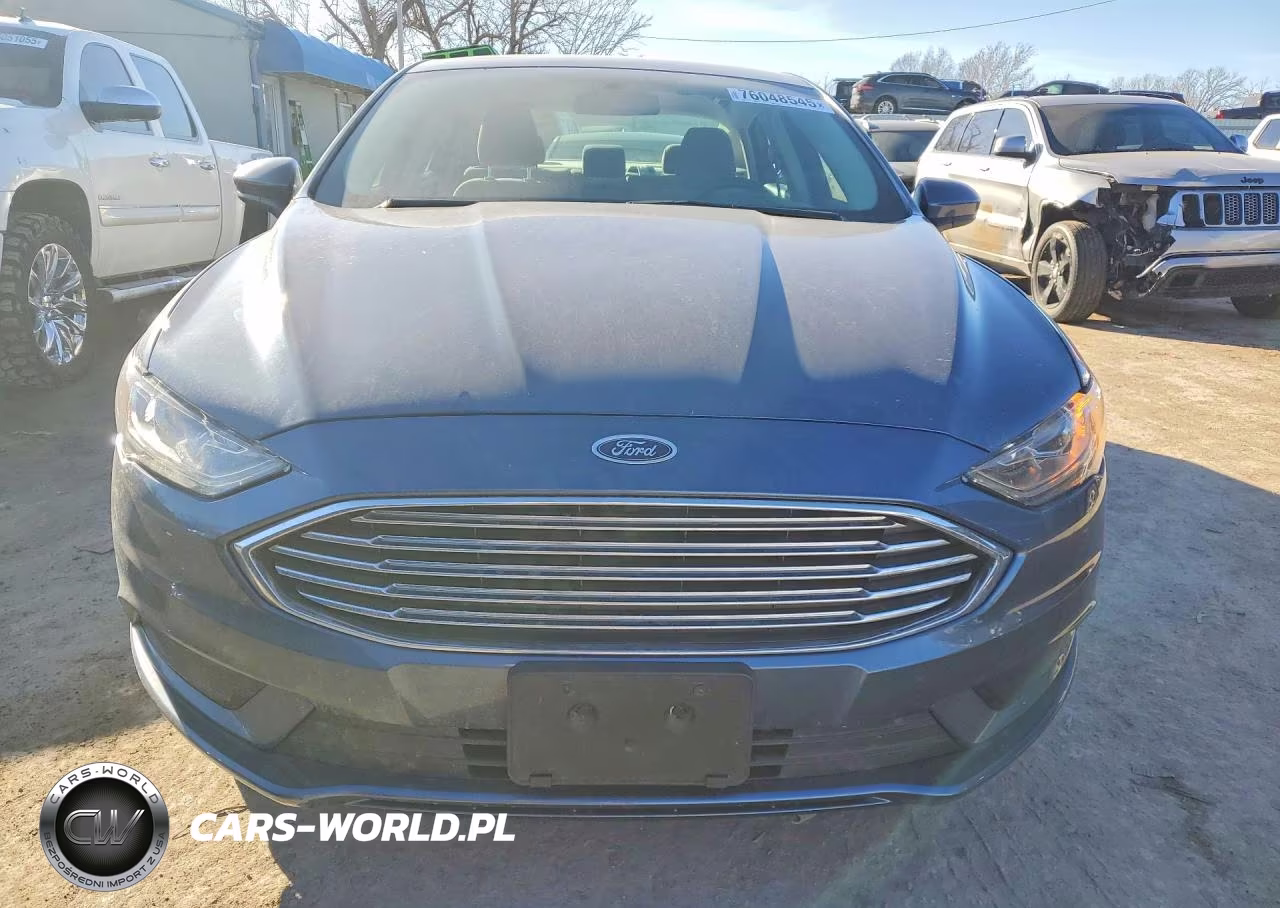 2018 Ford Fusion Se VIN:3FA6P0H74JR132984 - 5