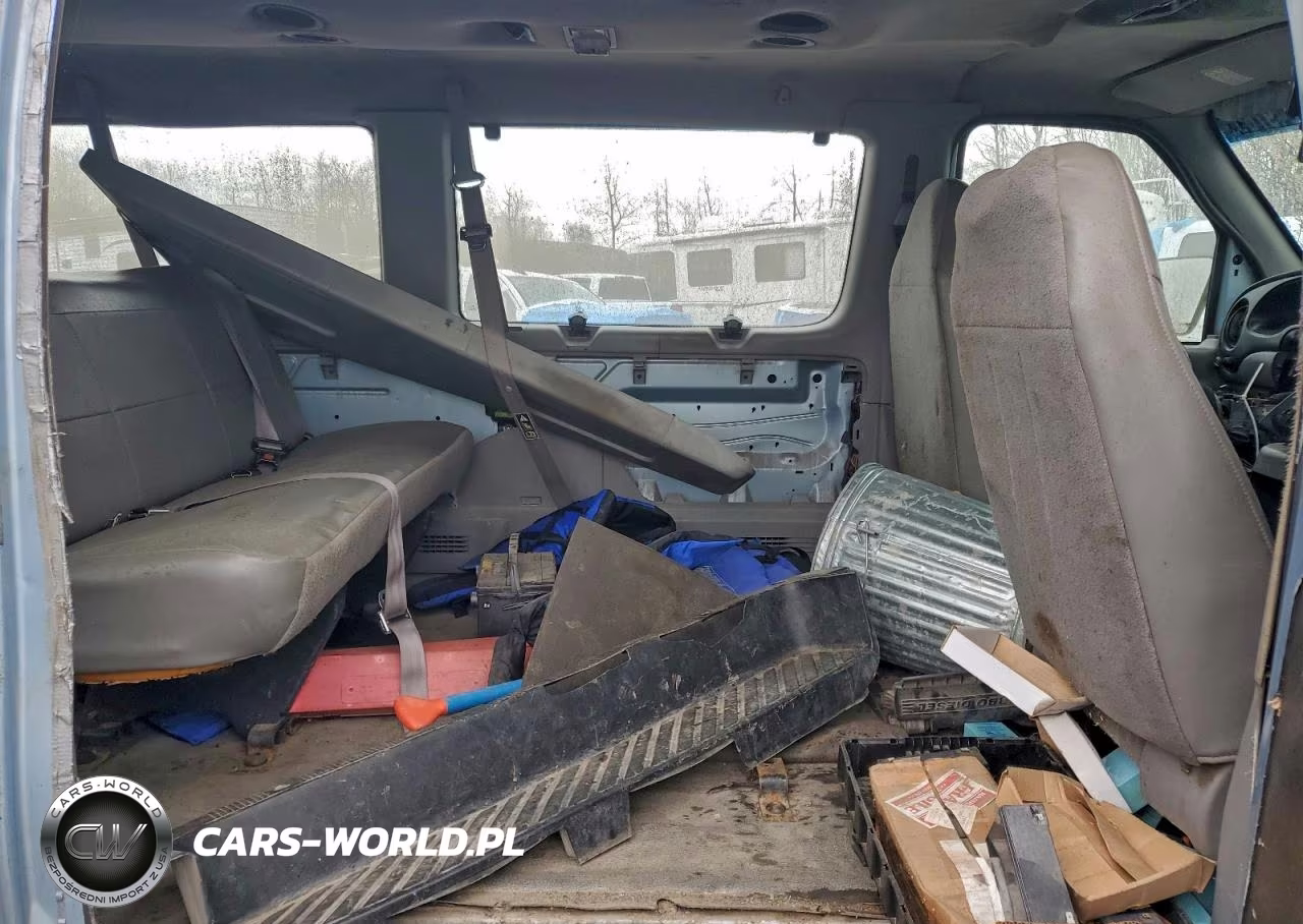 1997 Ford Econoline E350 Super Duty Wagon VIN:1FBSS31F0YHB98264 - 22