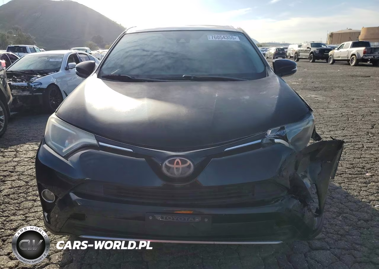 2018 Toyota Rav4 Adventure VIN:2T3RFREV6JW816416 - 5