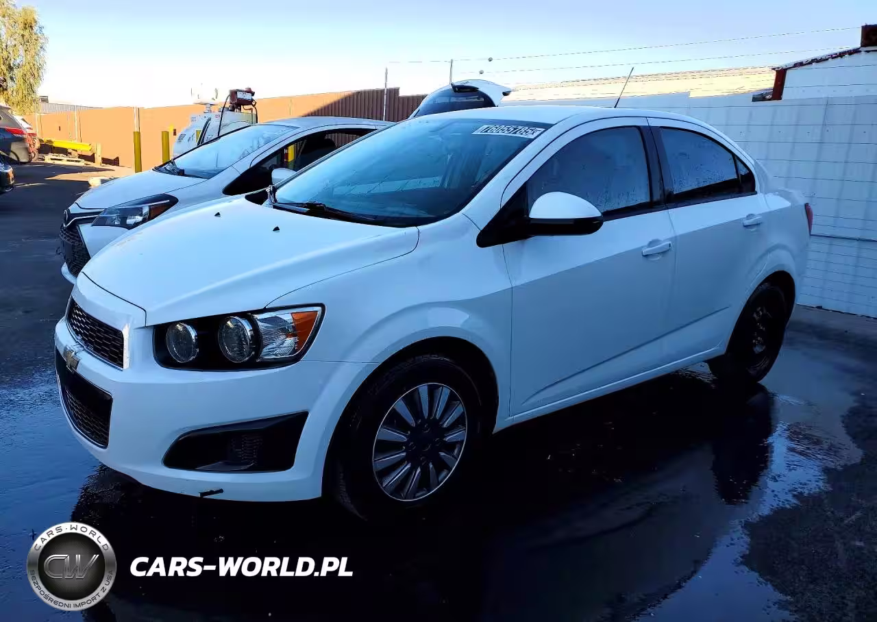 2016 Chevrolet Sonic Ls