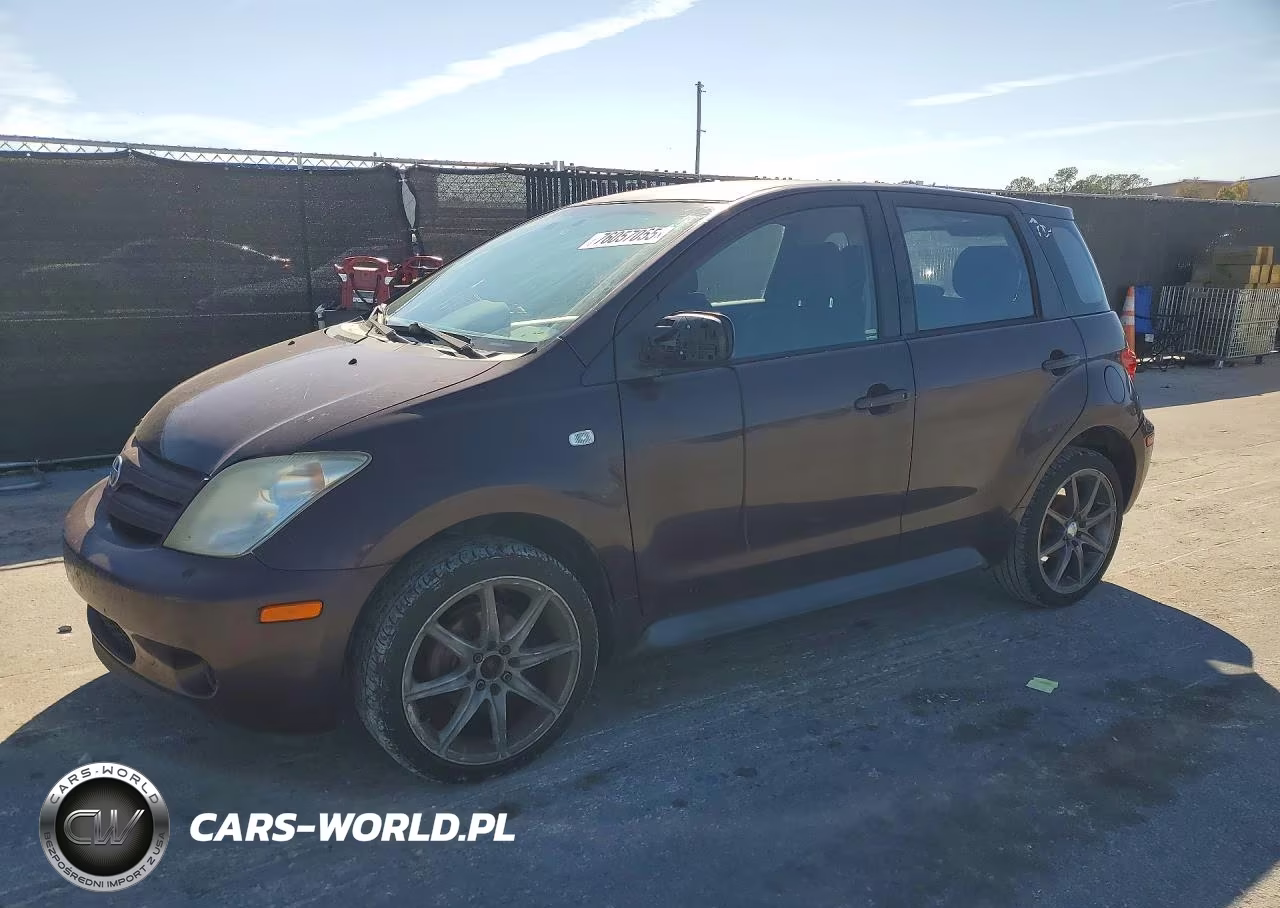 2005 Toyota Scion Xa