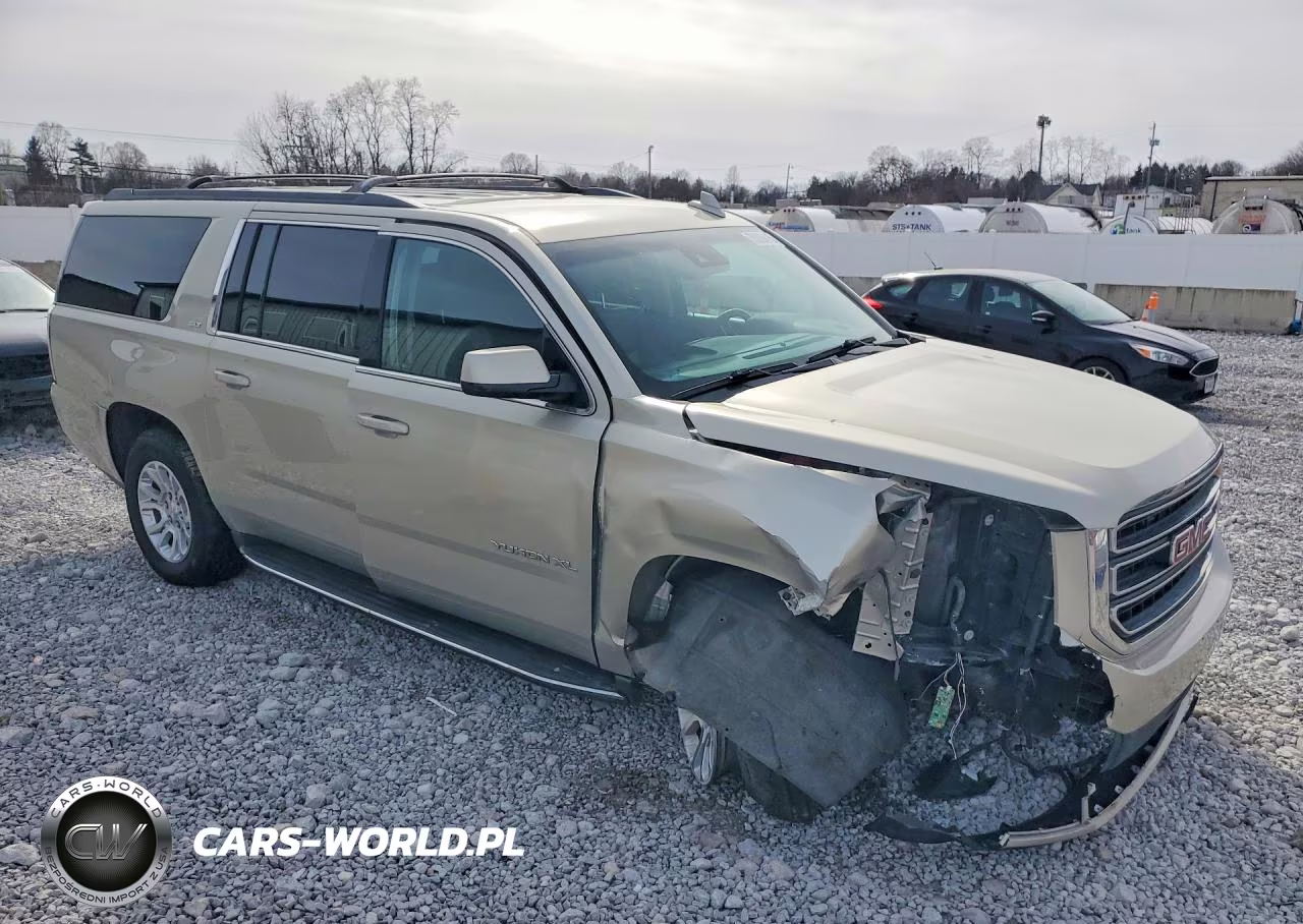 2017 GMC Yukon Xl K1500 Slt VIN:1GKS2GKC2HR111115 - 4