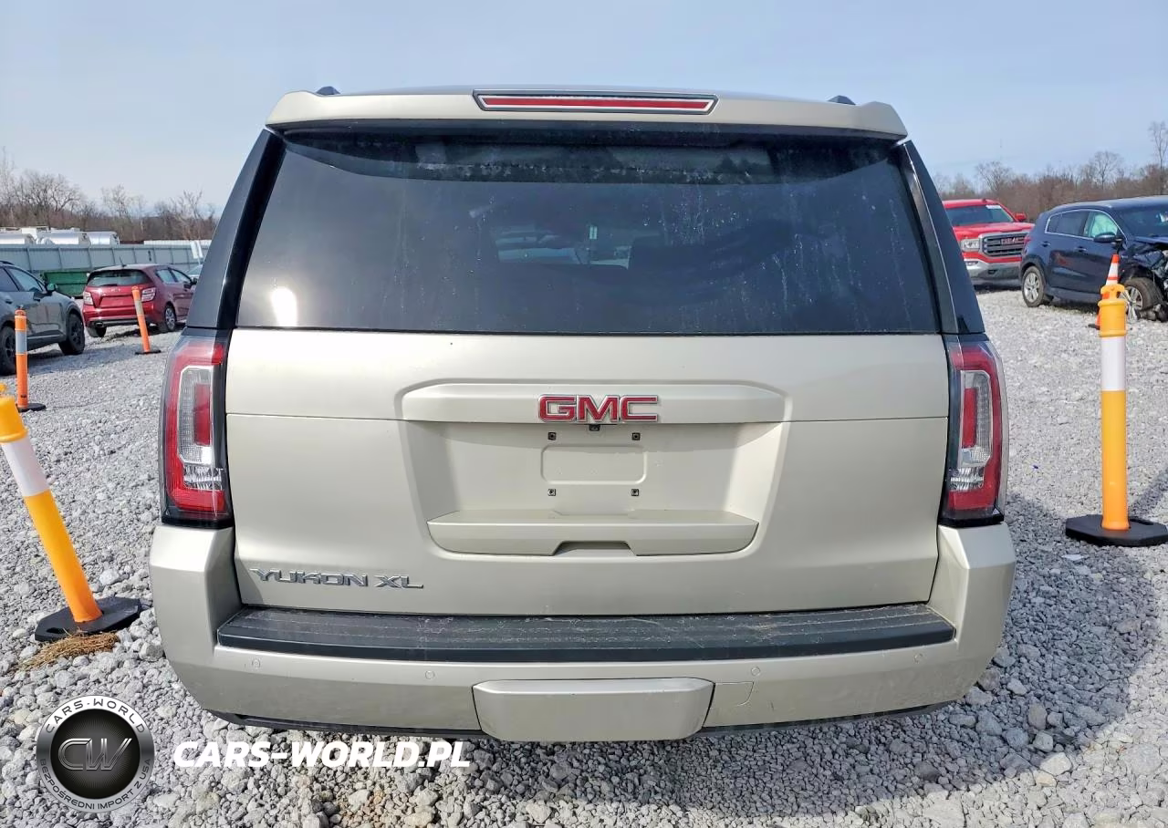 2017 GMC Yukon Xl K1500 Slt VIN:1GKS2GKC2HR111115 - 6