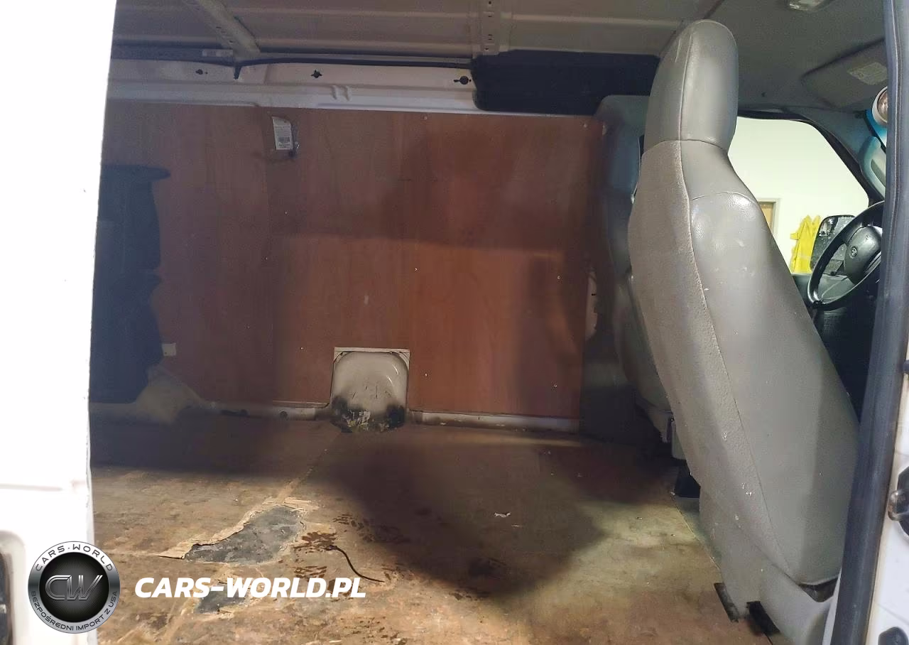 2011 Ford Econoline Cargo E-25 VIN:1FTNS2EW8BDA33350 - 11