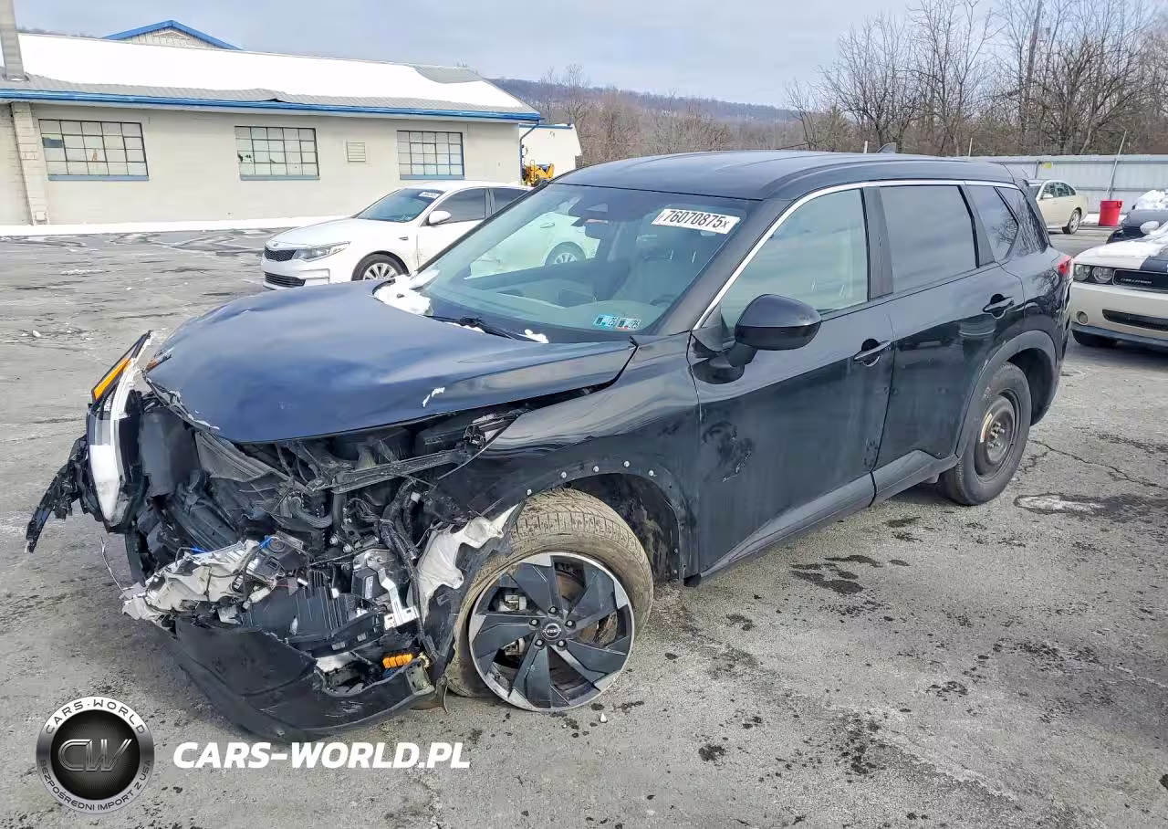 2025 Nissan Rogue Sv