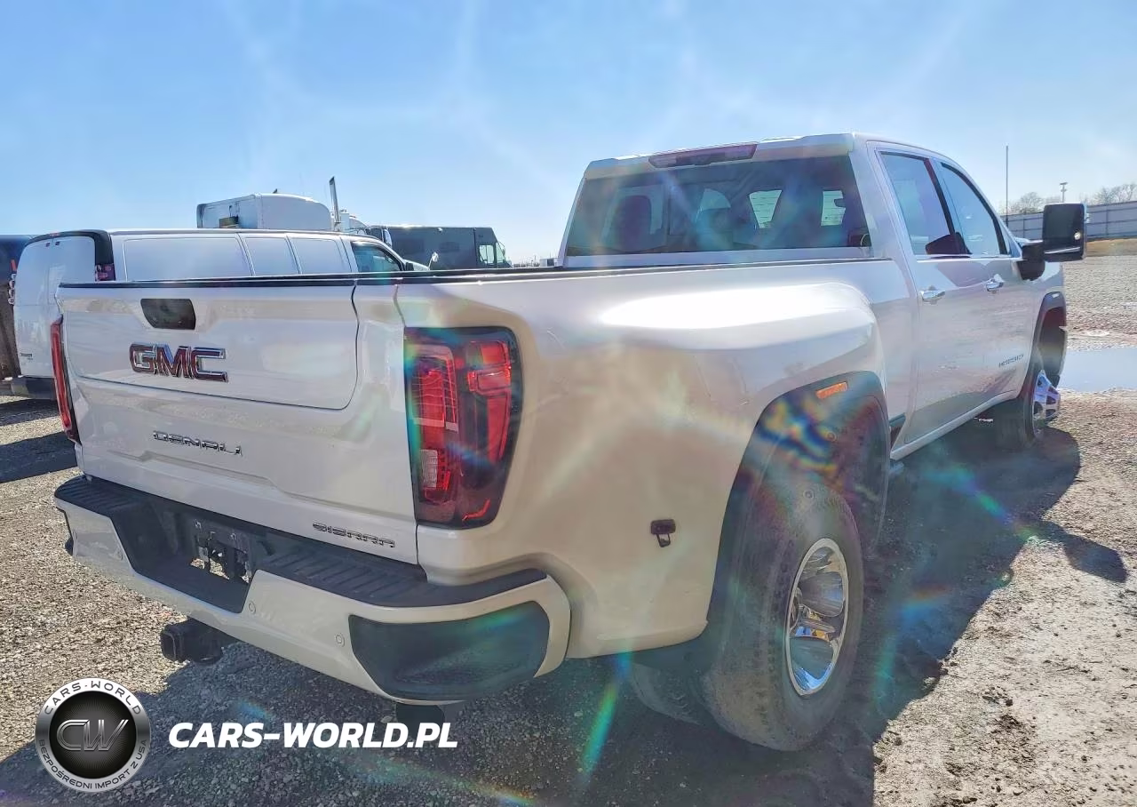 2023 GMC Sierra K3500 Denali VIN:1GT49WEY7PF216007 - 3