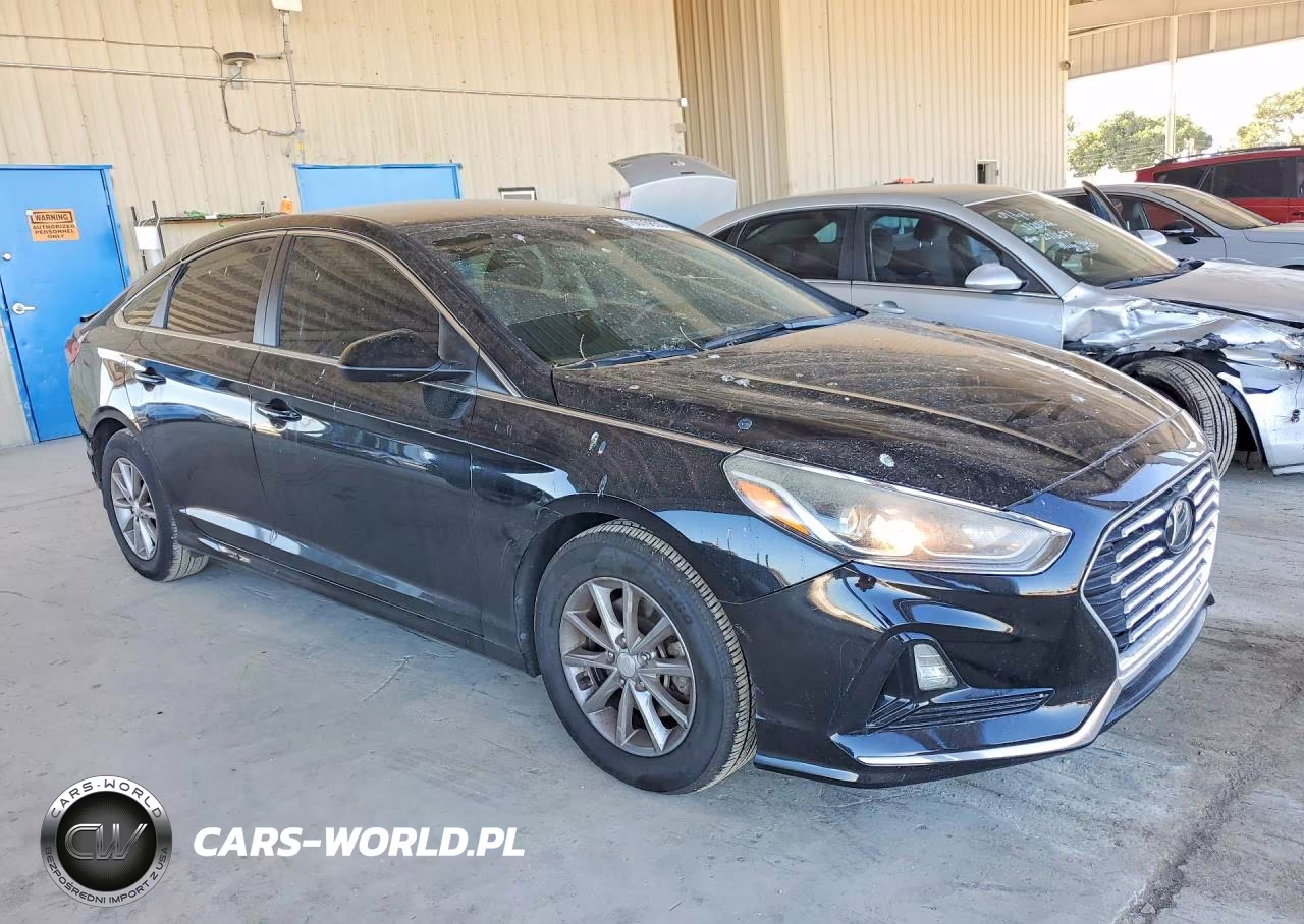 2018 Hyundai Sonata Se VIN:5NPE24AF8JH621520 - 4