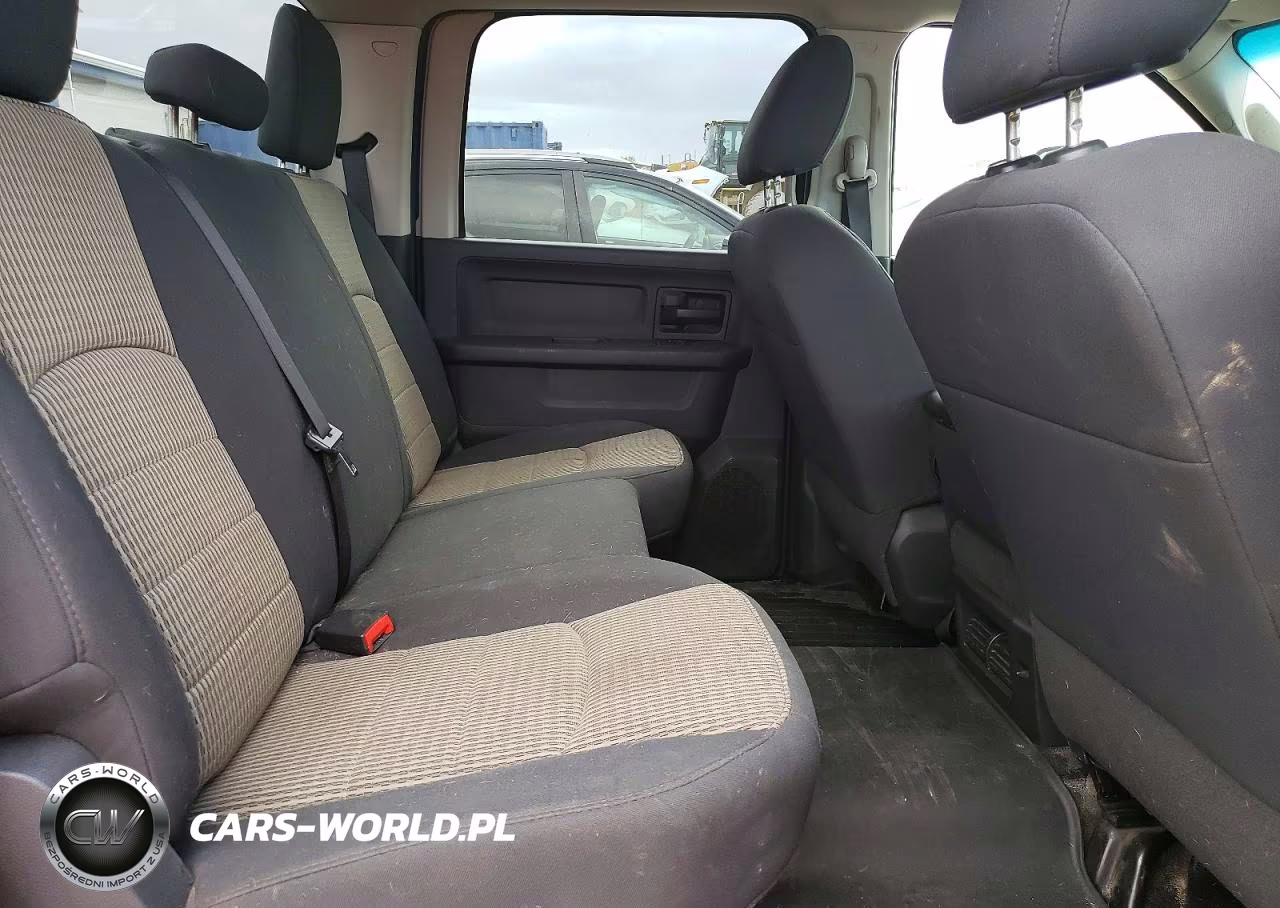2011 Dodge Ram 3500 VIN:3D73Y4CL0BG512557 - 10