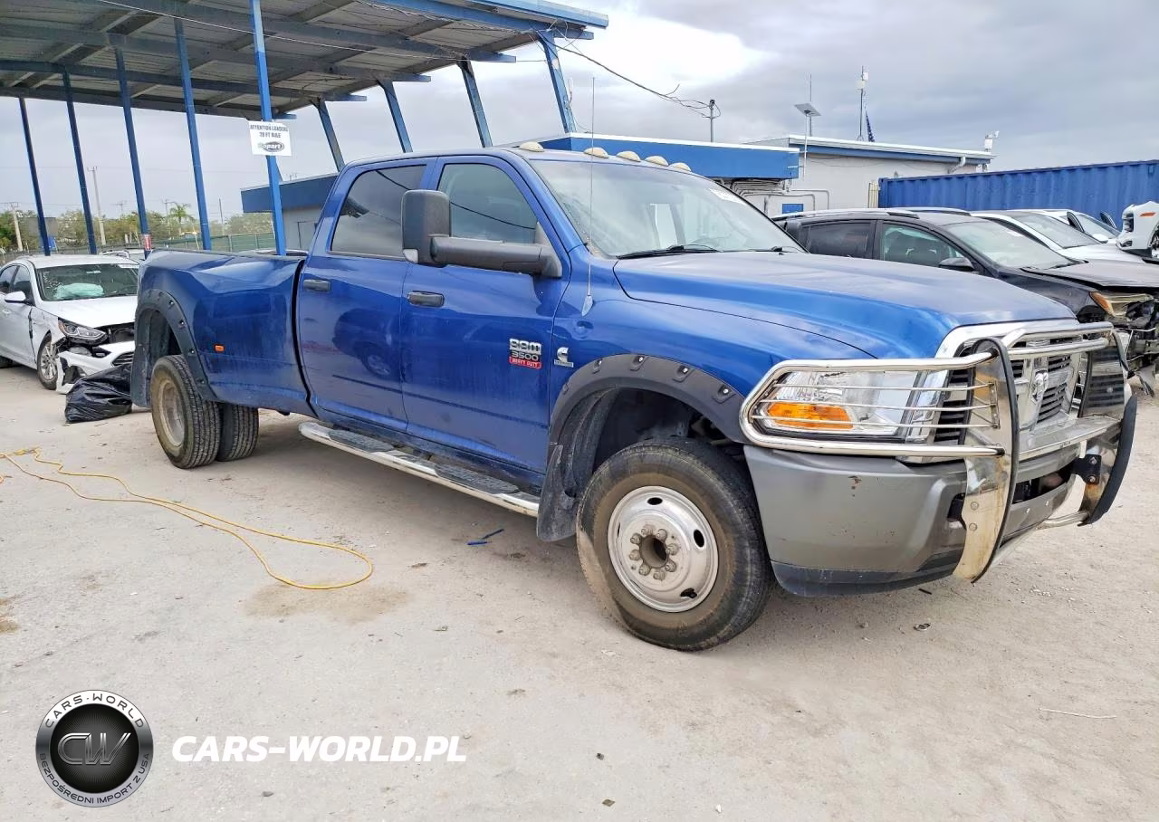 2011 Dodge Ram 3500 VIN:3D73Y4CL0BG512557 - 4