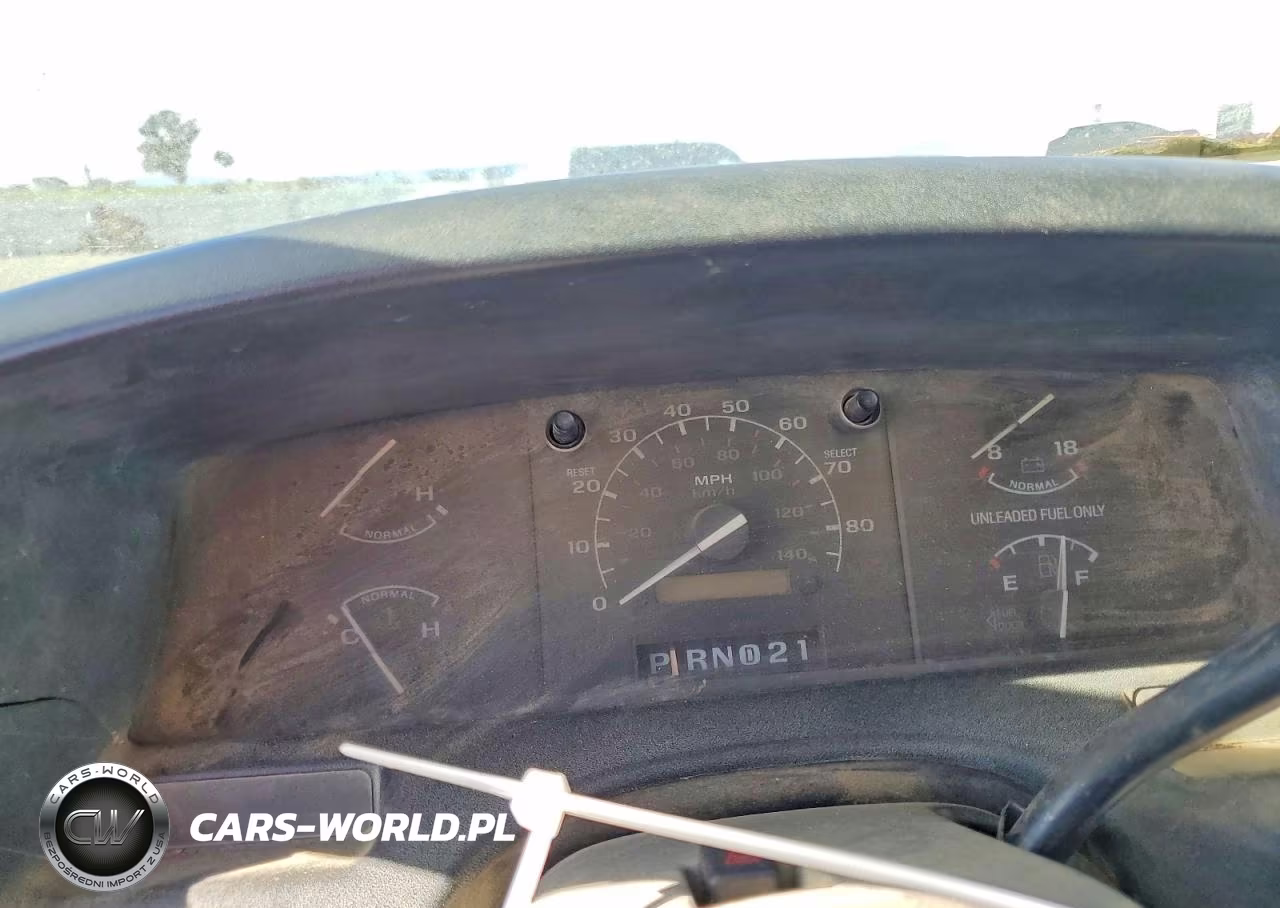 1992 Ford F350 Dump Truck VIN:2FDJF37G6NCA17940 - 9