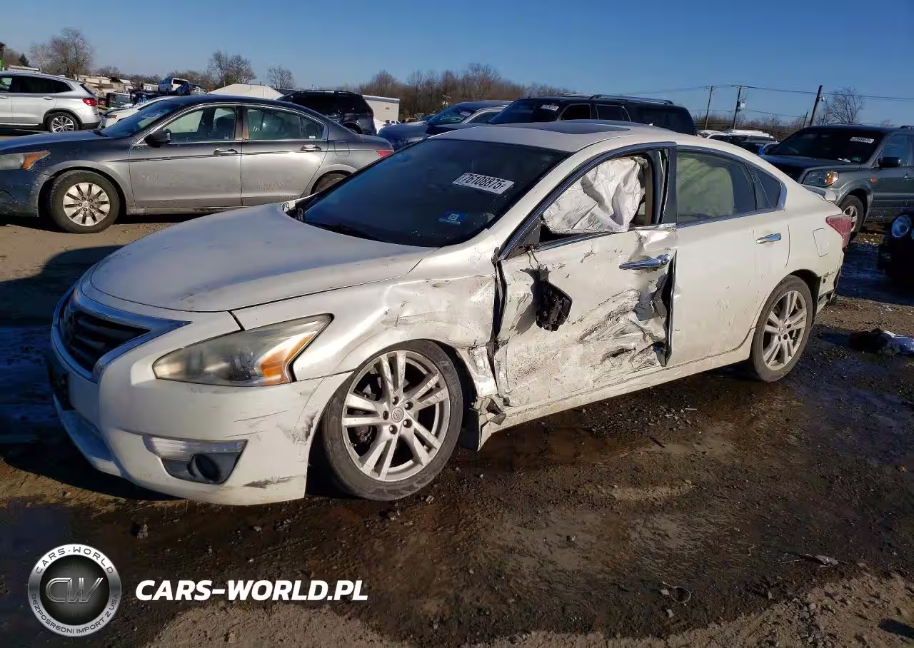 2013 Niss Altima 3.5S