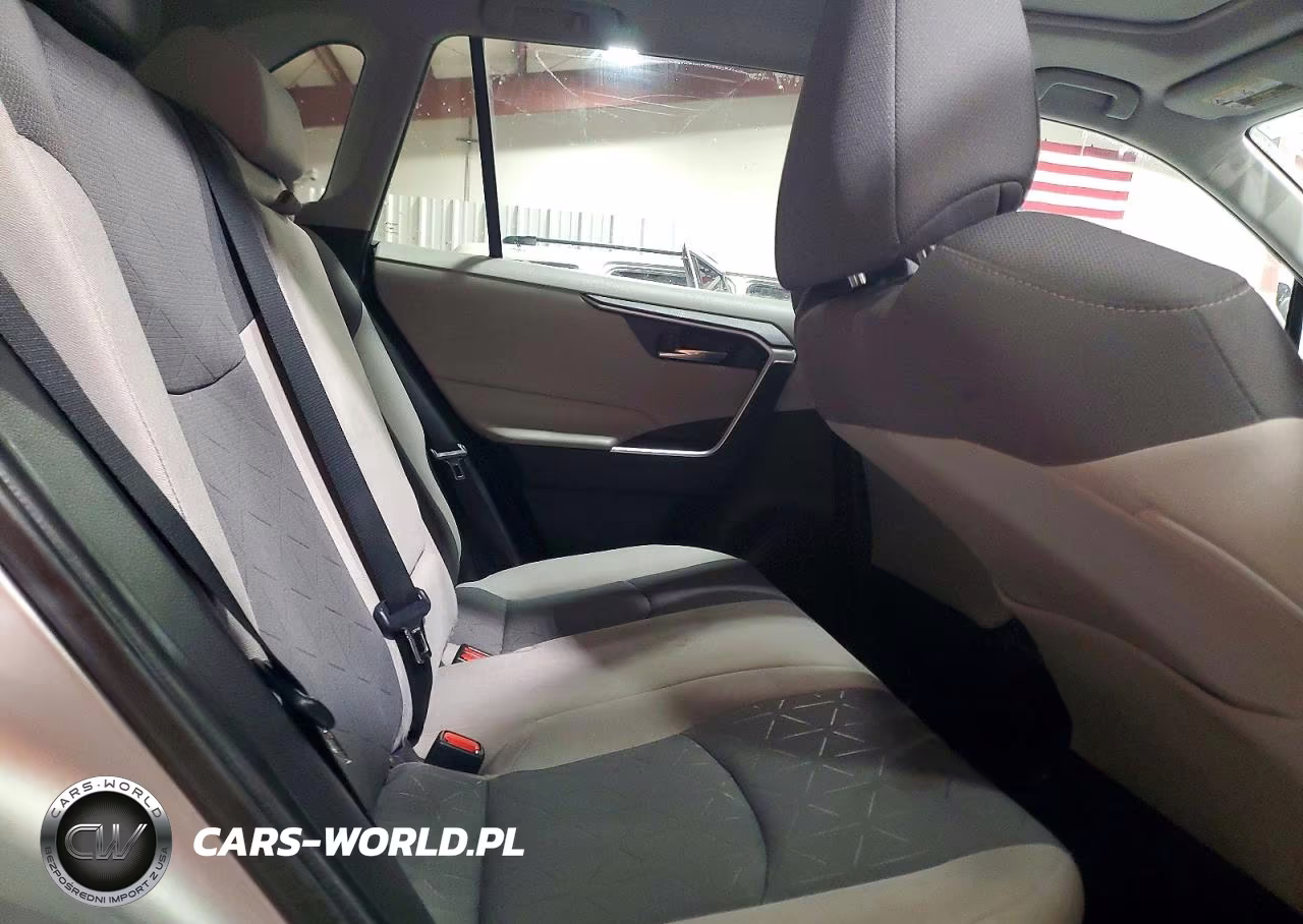 2020 Toyota Rav4 Hybrid Xle VIN:2T3RWRFVXLW071879 - 11