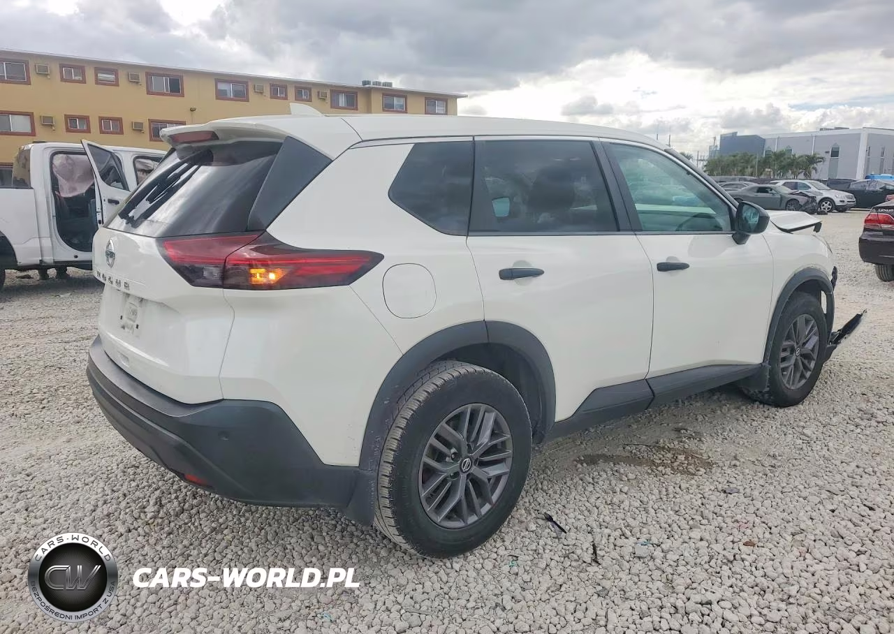 2021 Nissan Rogue S VIN:5N1AT3AAXMC848617 - 3