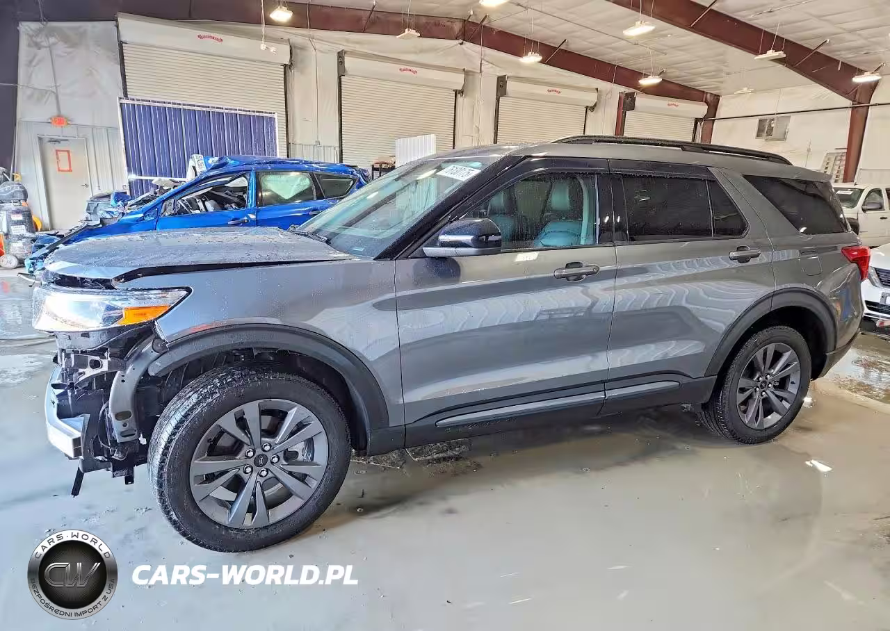 2022 Ford Explorer Xlt