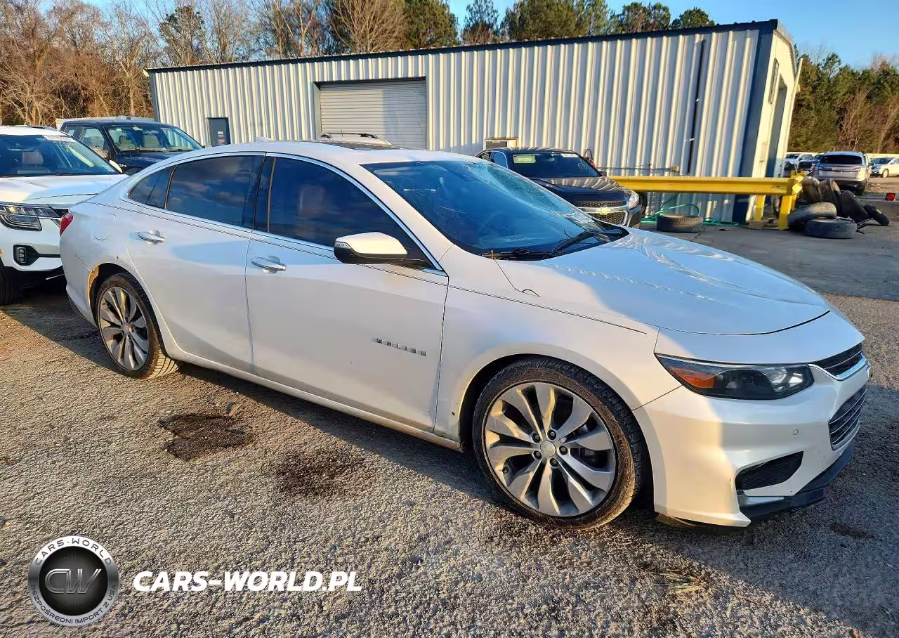 2018 Chevrolet Malibu Premier VIN:1G1ZE5SX5JF178901 - 4