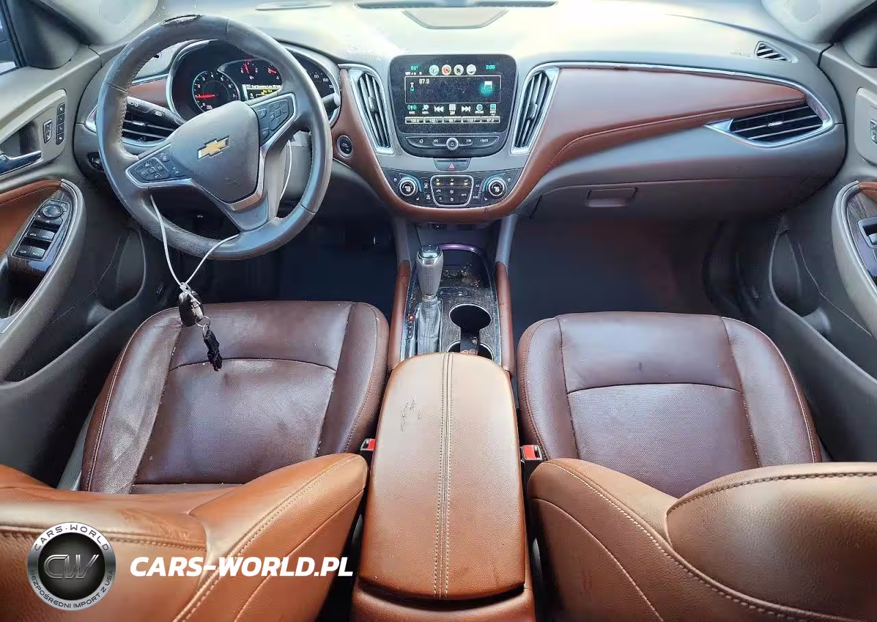 2018 Chevrolet Malibu Premier VIN:1G1ZE5SX5JF178901 - 8