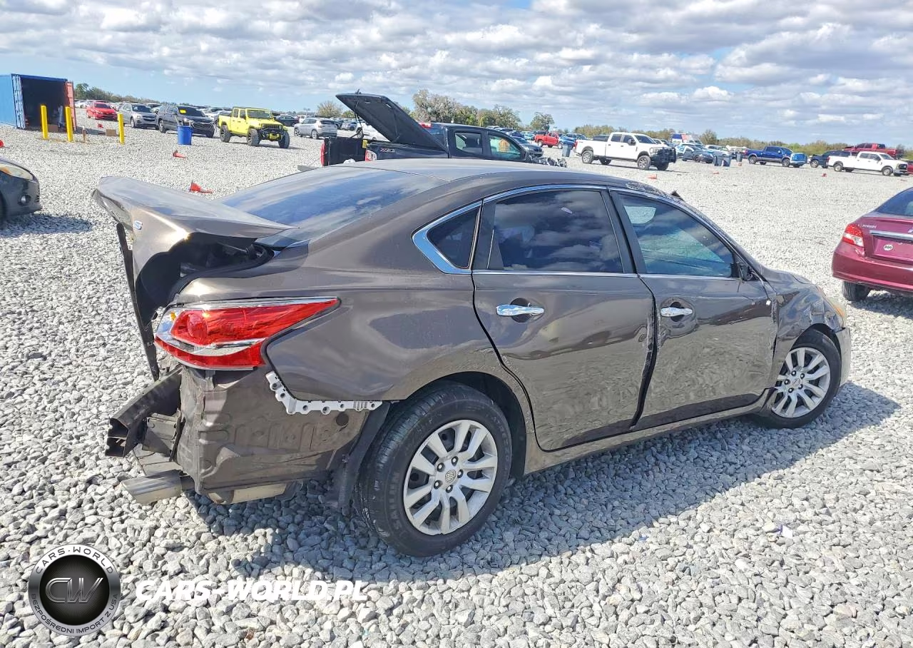 2014 Nissan Altima 2.5 S VIN:1N4AL3AP2EC167593 - 3