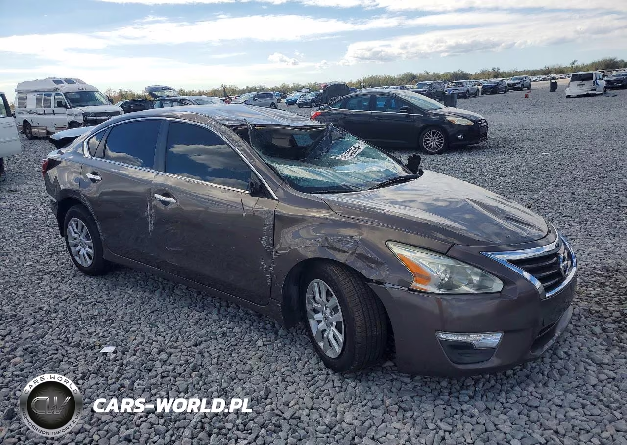2014 Nissan Altima 2.5 S VIN:1N4AL3AP2EC167593 - 4