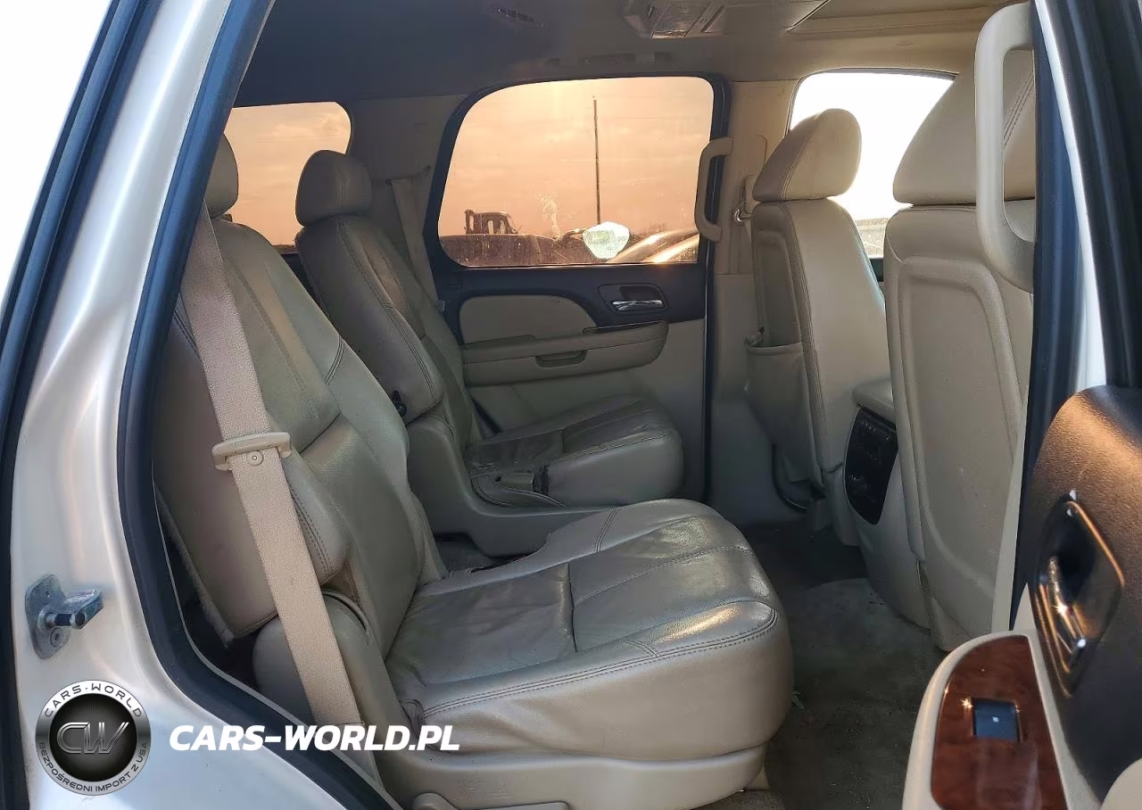 2008 Chev Tahoe VIN:1GNFC13J58R209597 - 11