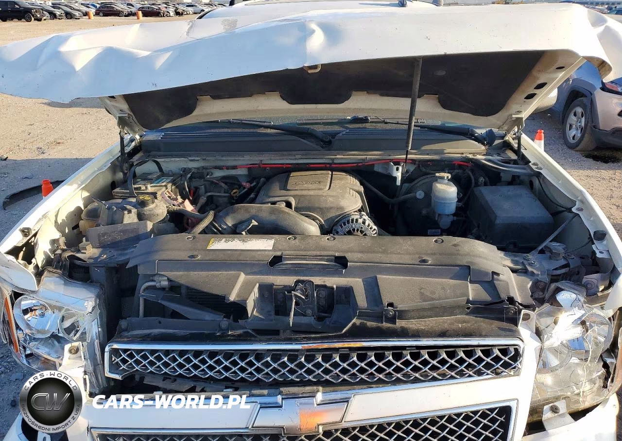 2008 Chev Tahoe VIN:1GNFC13J58R209597 - 12