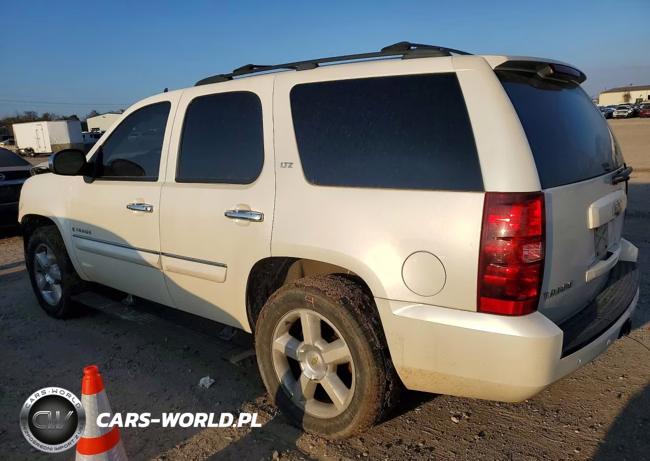 2008 Chev Tahoe VIN:1GNFC13J58R209597 - 2