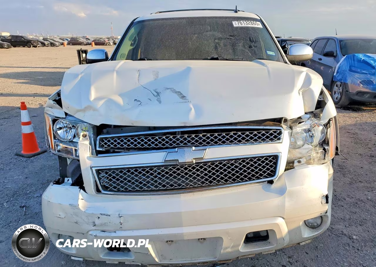 2008 Chev Tahoe VIN:1GNFC13J58R209597 - 5