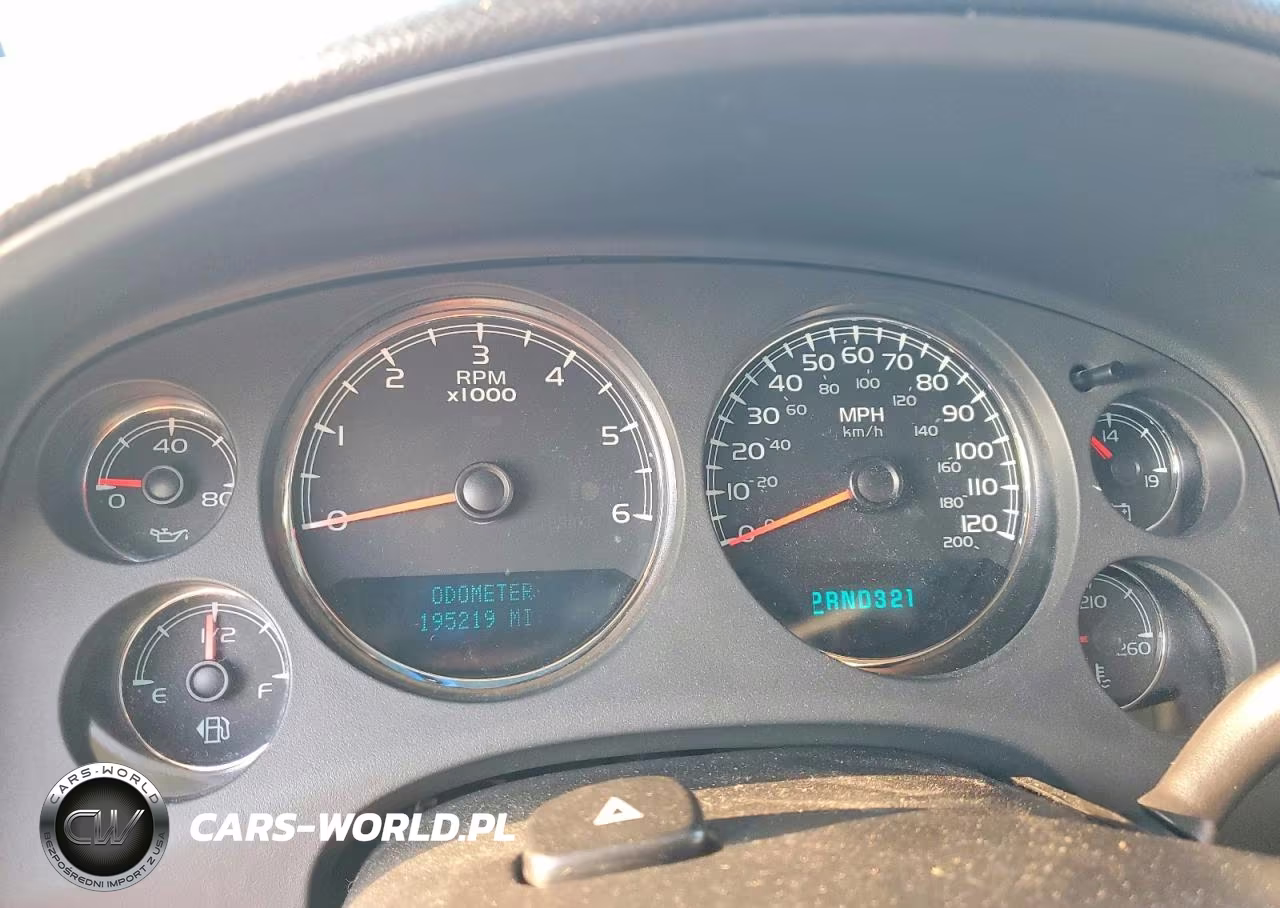 2008 Chev Tahoe VIN:1GNFC13J58R209597 - 9