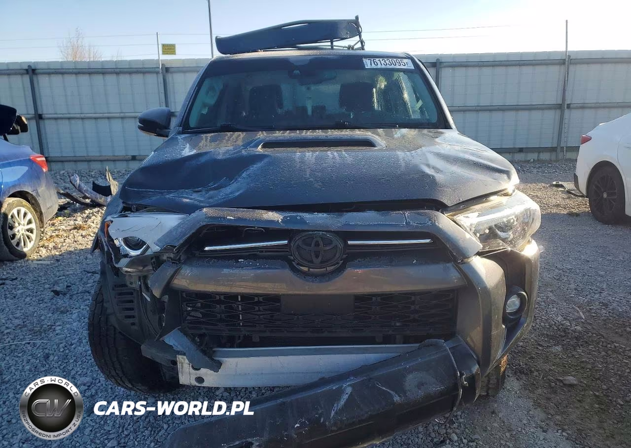 2021 Toyota 4Runner Venture VIN:JTEHU5JR0M5843766 - 5