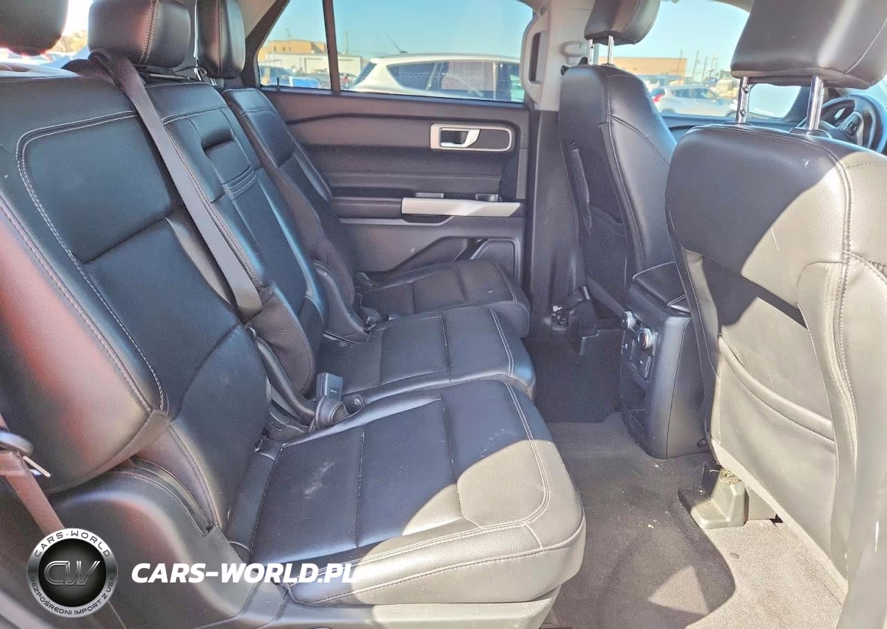 2021 Ford Explorer Xlt VIN:1FMSK8DH3MGA00696 - 11