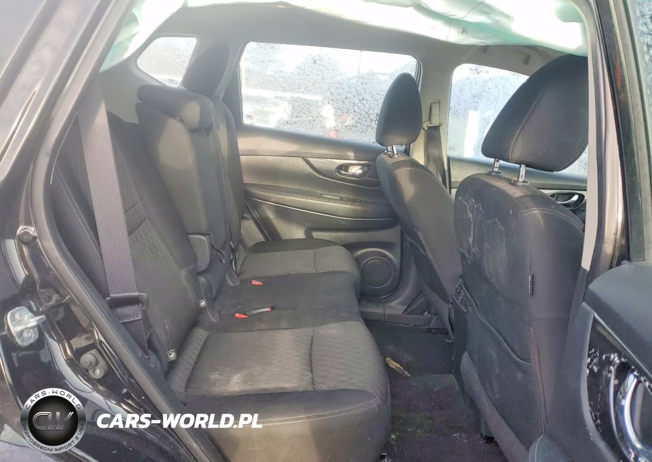 2018 Nissan Rogue S VIN:KNMAT2MT7JP583249 - 11