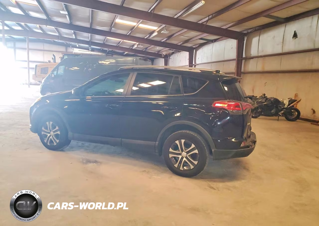 2018 Toyota Rav4 Le VIN:2T3ZFREV4JW518303 - 2