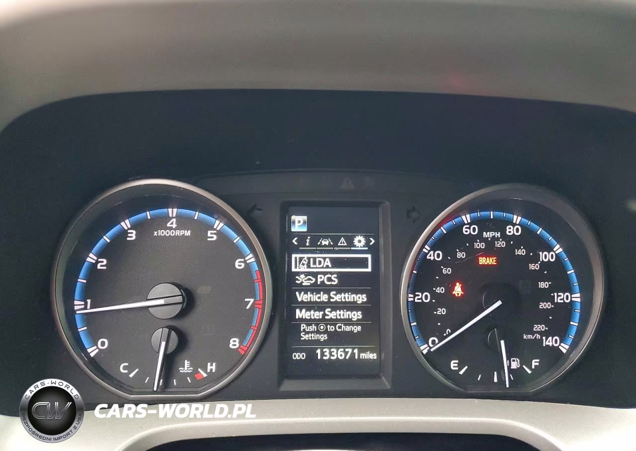 2018 Toyota Rav4 Le VIN:2T3ZFREV4JW518303 - 9
