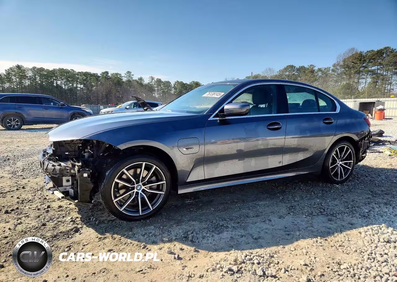 2022 BMW 330E