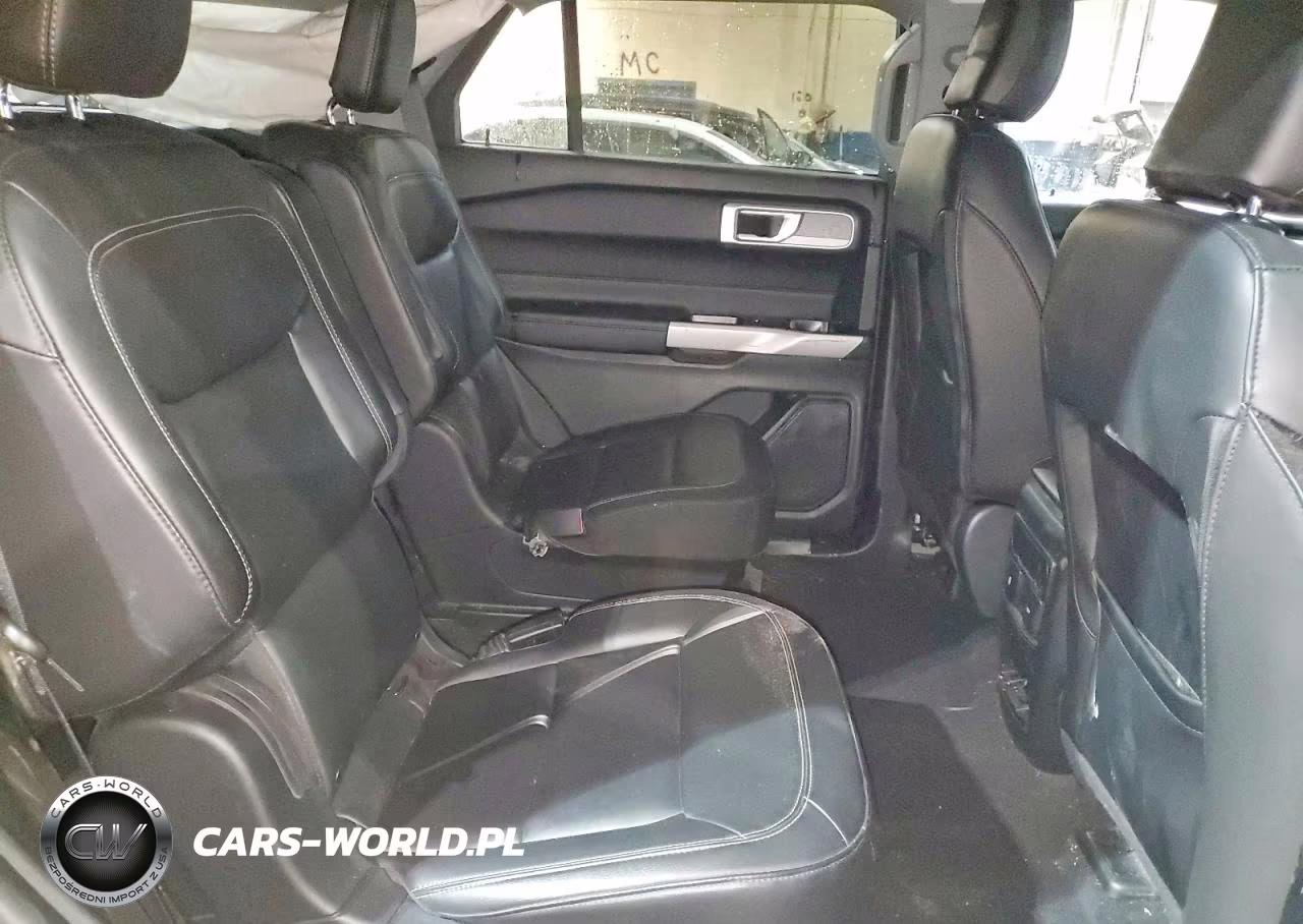 2024 Ford Explorer Xlt VIN:1FMSK8DH7RGA20943 - 11