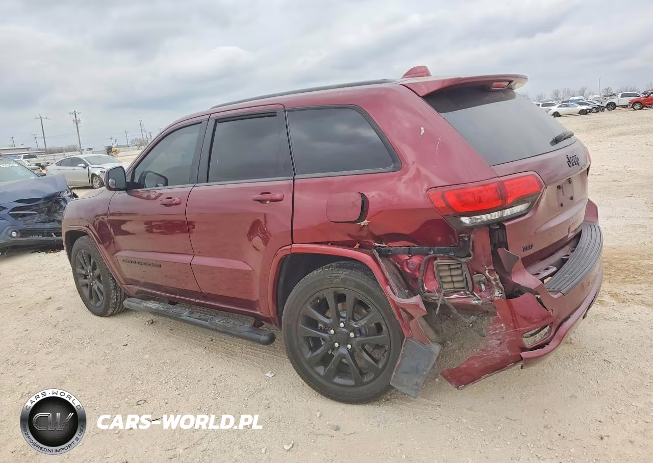 2018 Jeep Grand Cherokee Laredo VIN:1C4RJEAG2JC428651 - 2