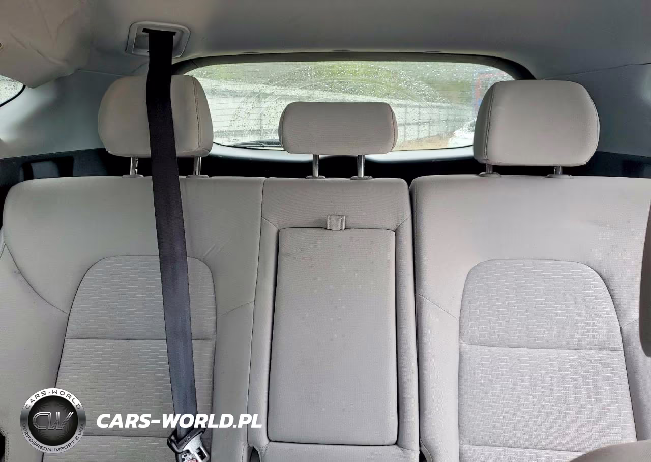 2019 Hyundai Tucson Se VIN:KM8J23A44KU842896 - 10