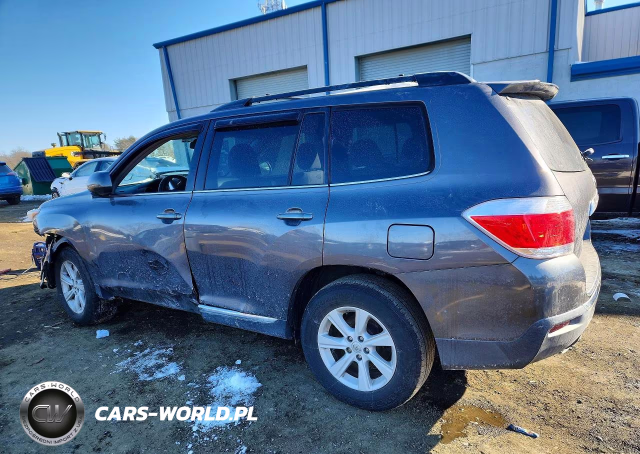 2013 Toyota Highlander Plus VIN:5TDBK3EH5DS248752 - 2