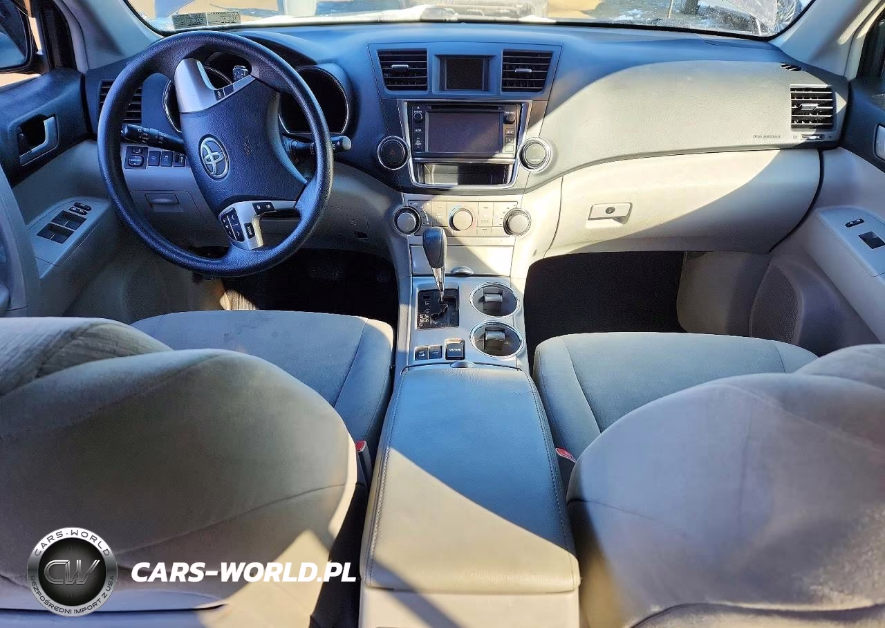 2013 Toyota Highlander Plus VIN:5TDBK3EH5DS248752 - 8