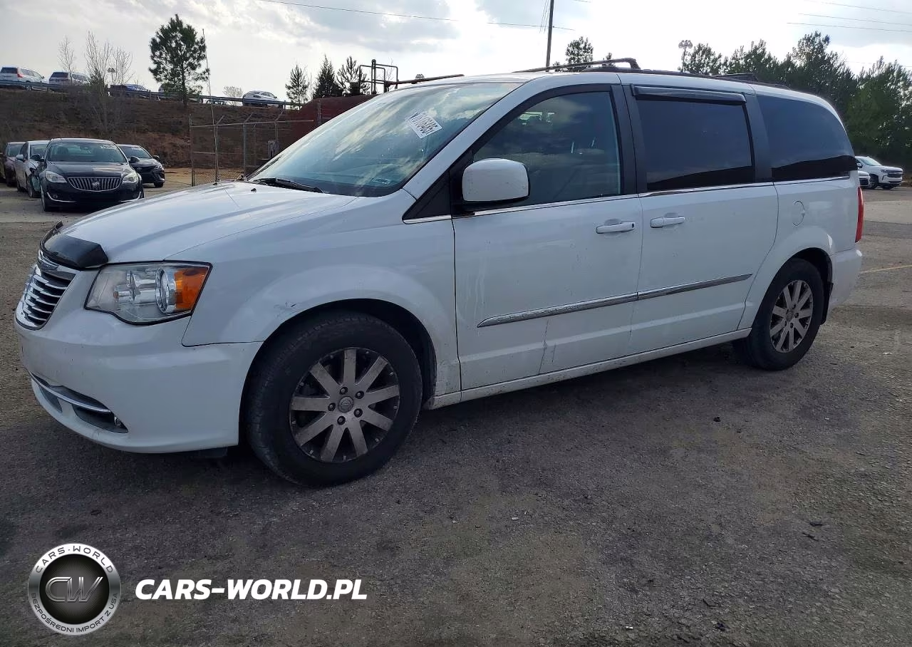 2015 Chrysler Town & Country Touring