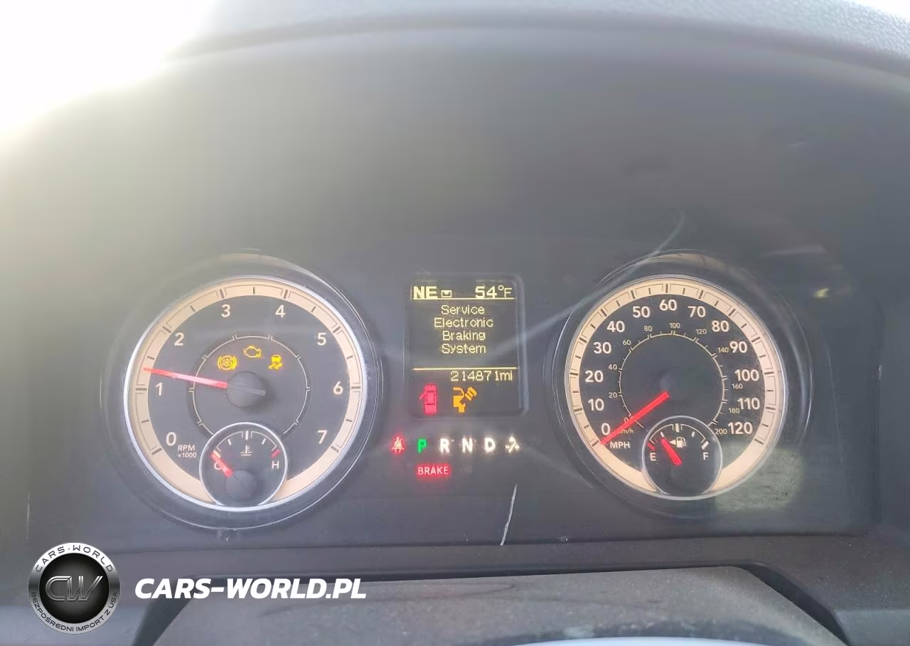 2018 Ram 1500 St VIN:1C6RR7FT5JS172495 - 9