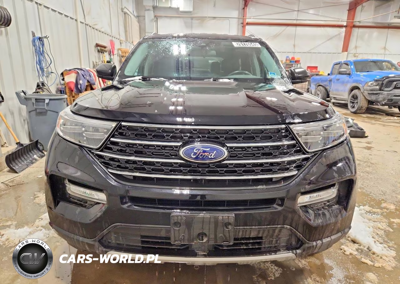 2020 Ford Explorer Xlt VIN:1FMSK8DH2LGC76558 - 5