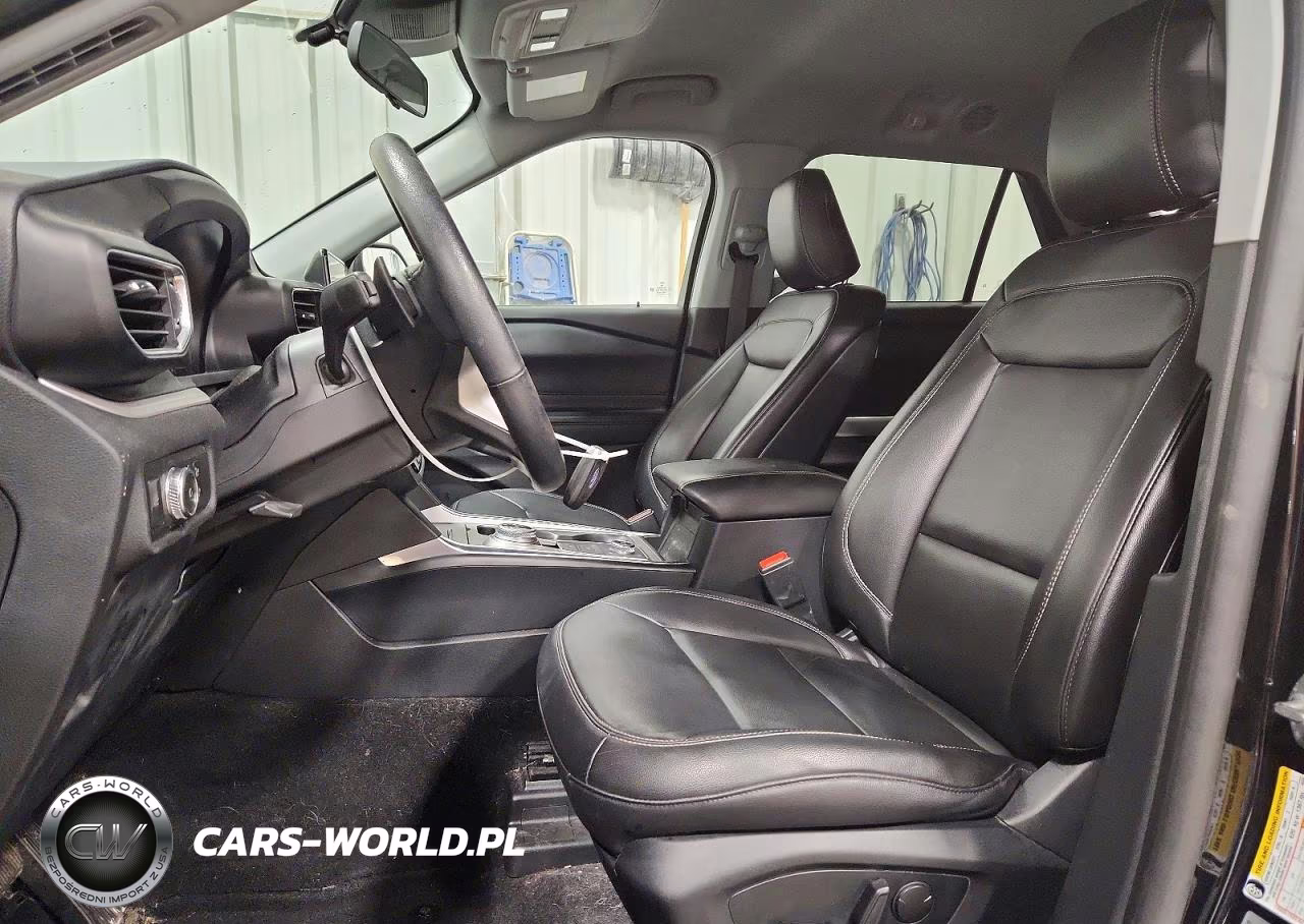 2020 Ford Explorer Xlt VIN:1FMSK8DH2LGC76558 - 7