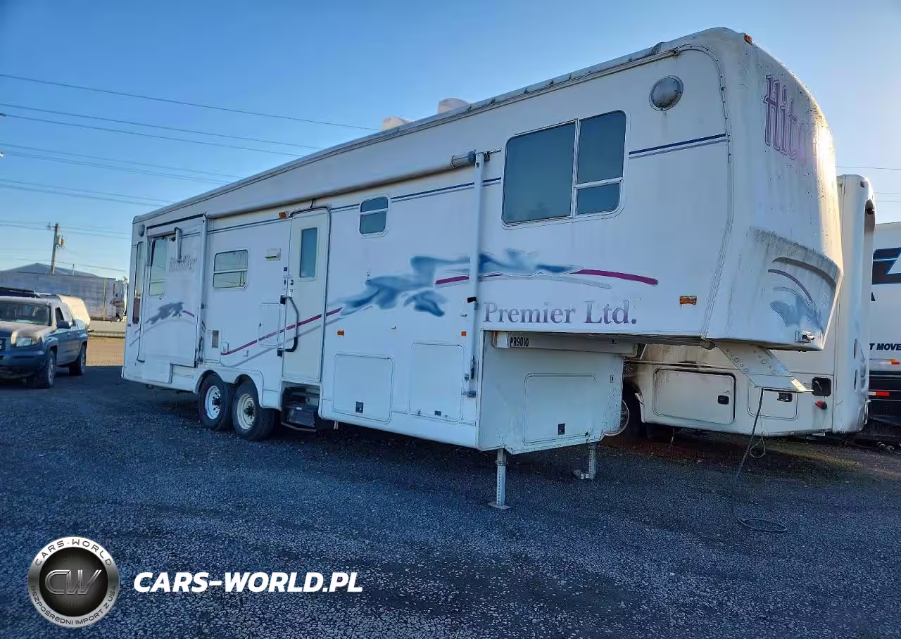 1999 Nuwa Hitchhiker