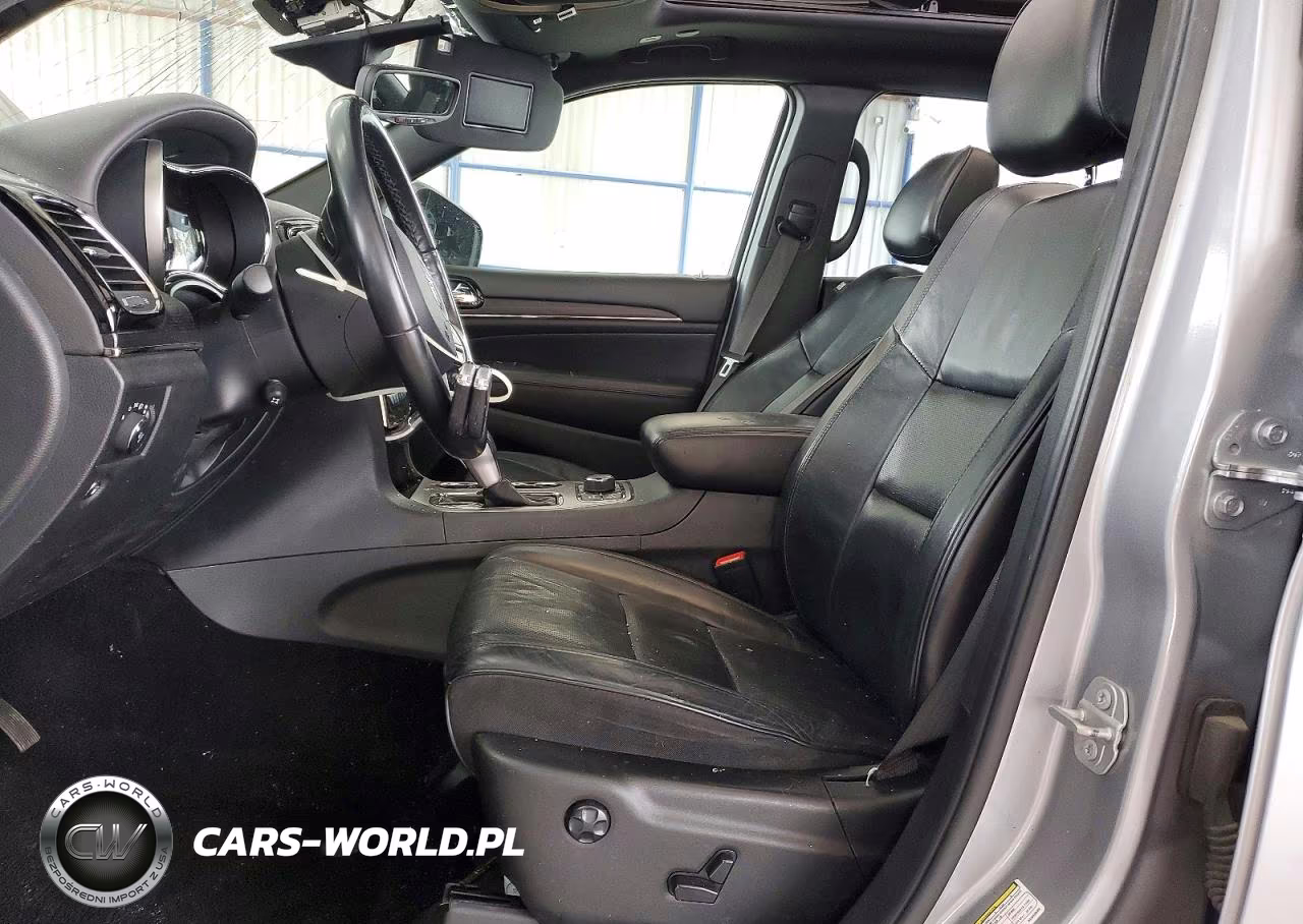 2019 Jeep Grand Cherokee Overland VIN:1C4RJFCG5KC843595 - 7