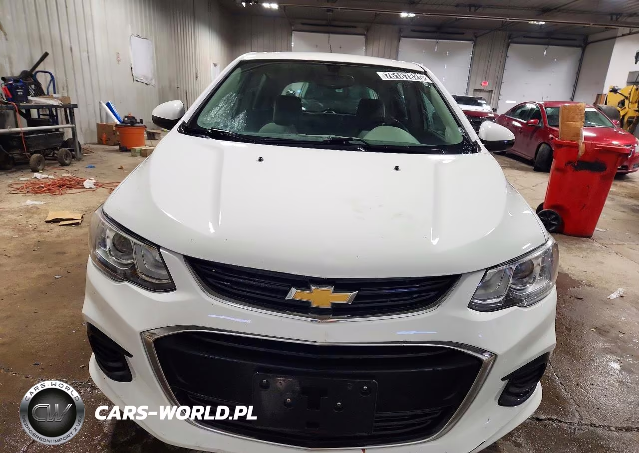 2017 Chevrolet Sonic VIN:1G1JG6SHXH4134503 - 5