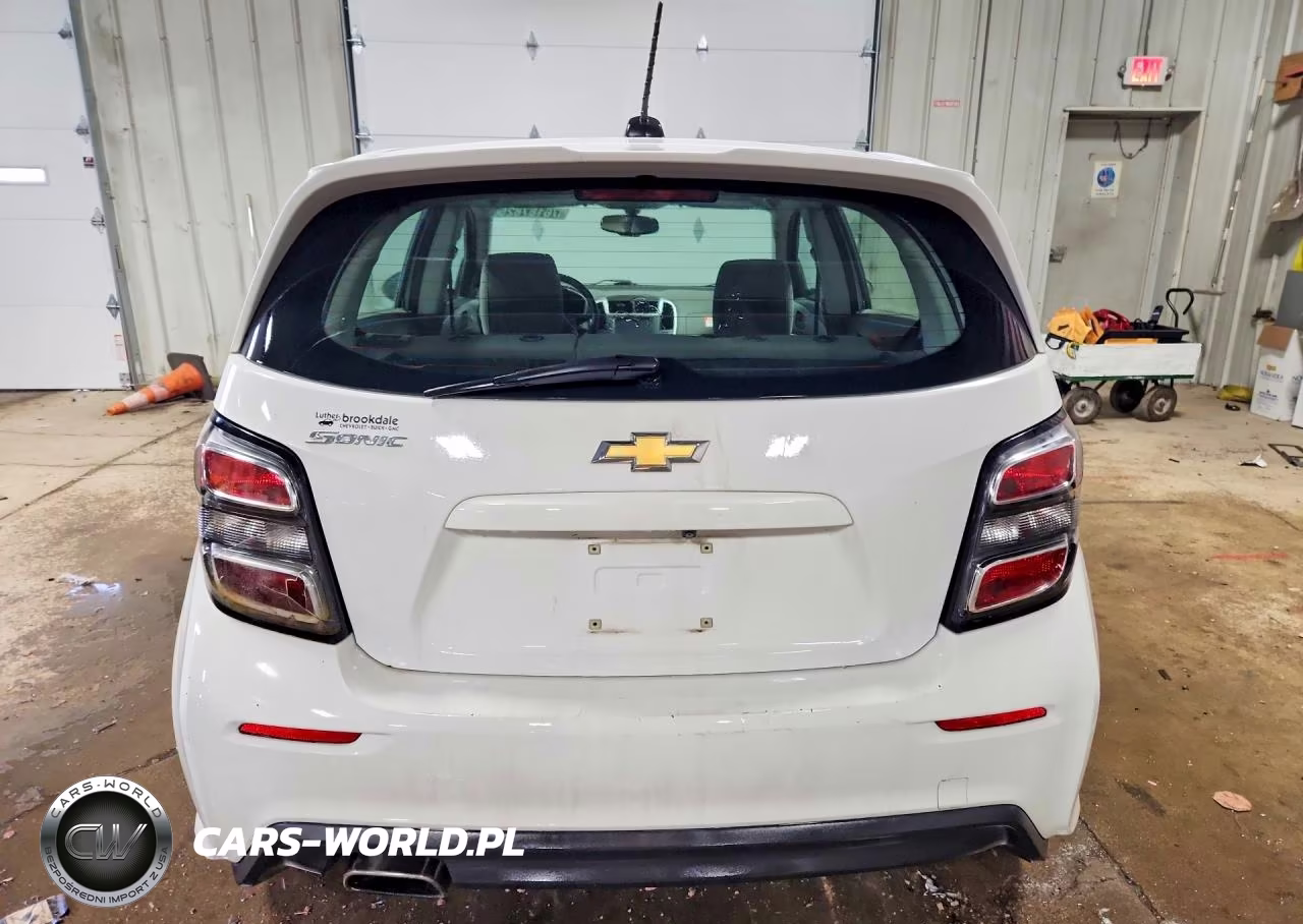 2017 Chevrolet Sonic VIN:1G1JG6SHXH4134503 - 6